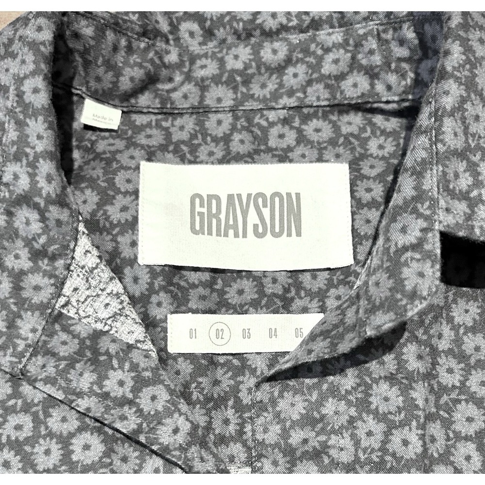 Grayson Shirt The Hero Women's Sz 2 Small Floral Print Navy Blue Button Up